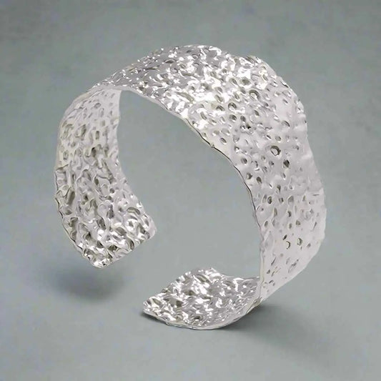Glamourous Bold Cuff - Manika Royale