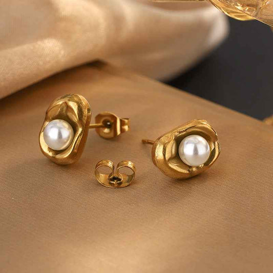 Golden Embrace Pearl Earrings - Manika Royale
