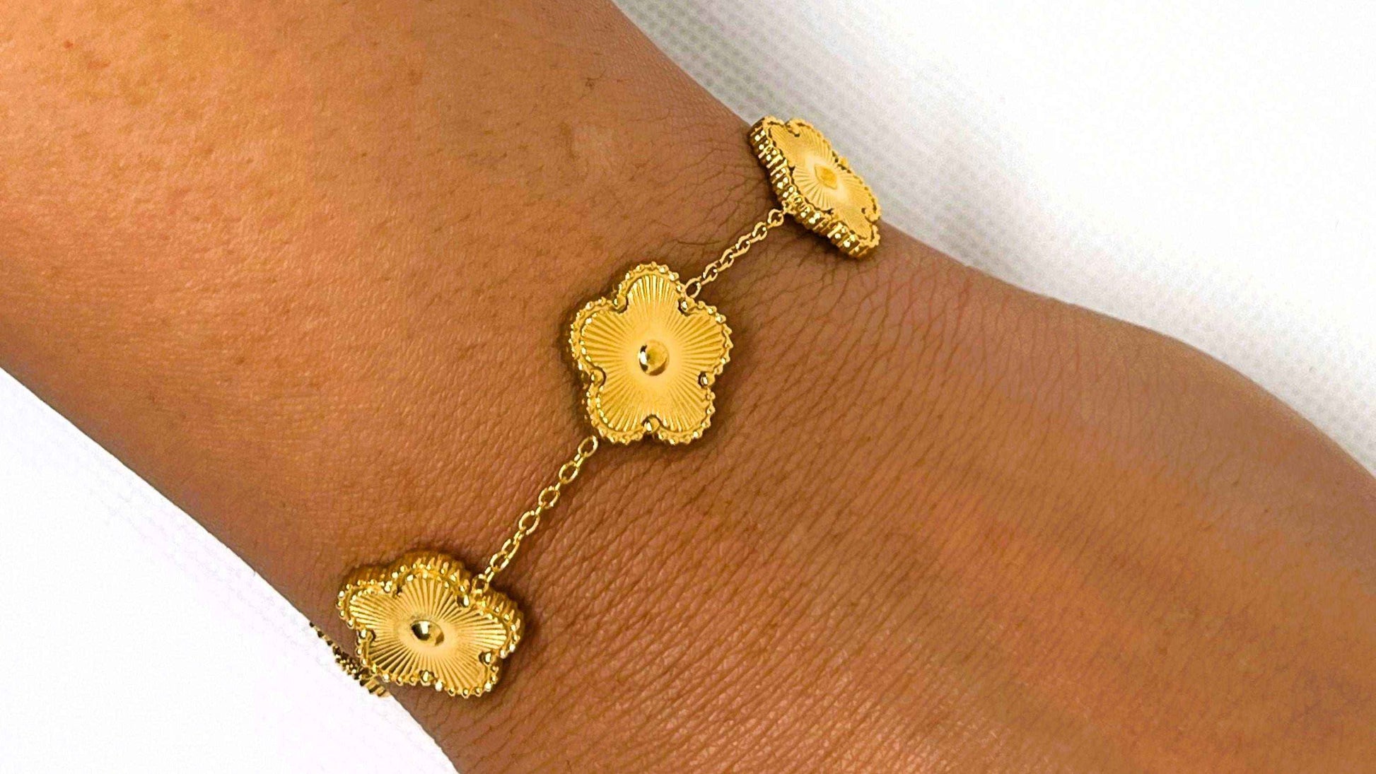 Blooming Grace Flower Bracelet - Manika Royale