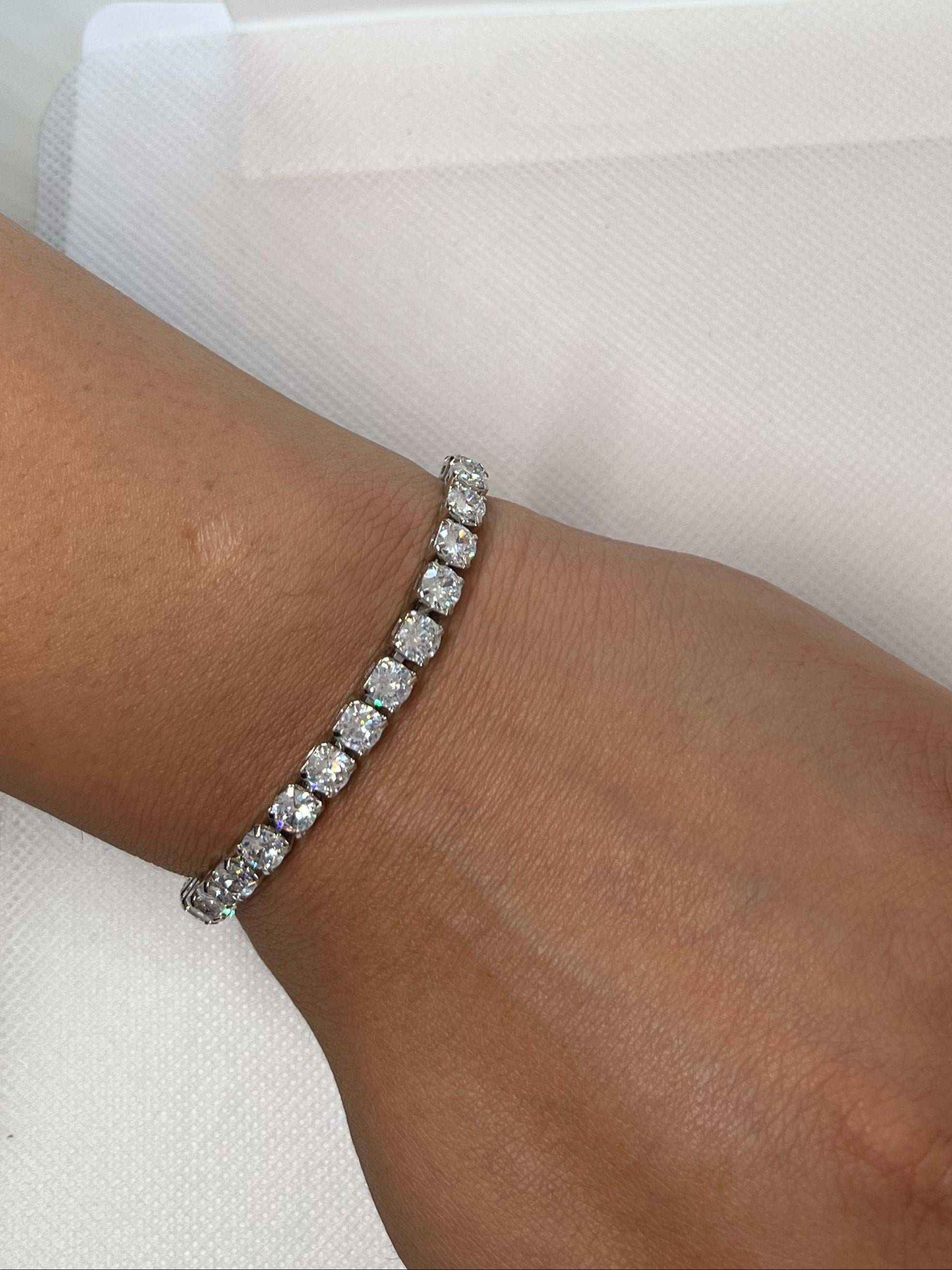 Crystal Radiance Bracelet - Manika Royale