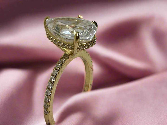 Drop of Radiance Ring - Manika Royale